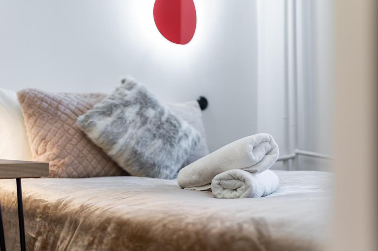 Apartments City Center Warsaw By Noclegi Renters Kültér fotó